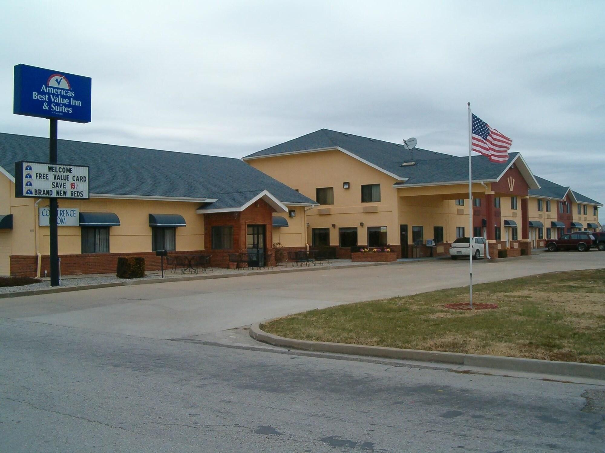 Americas Best Value Inn And Suites - Nevada Exterior photo